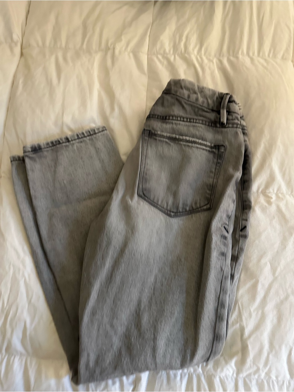 Good American Light Gray Straight Leg Jeans